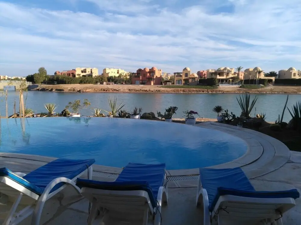 Эль-Гуна: El Gouna Royal Chalet