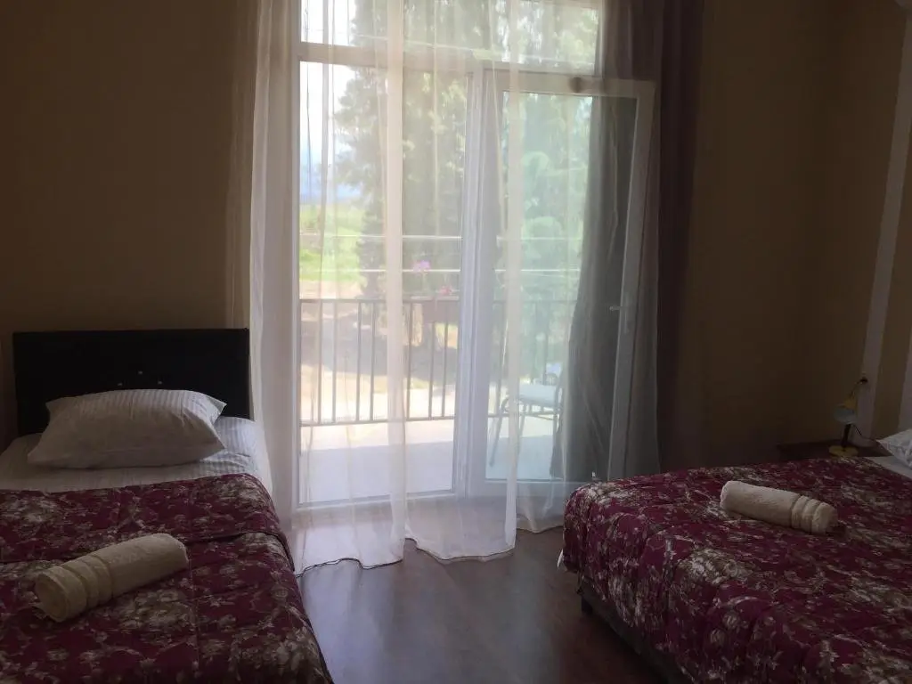 Кобулети: Semeinyi Otel V Kobuleti