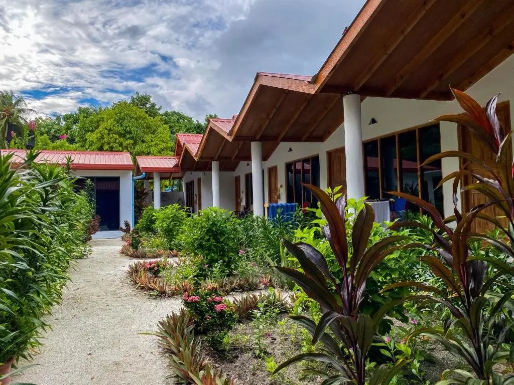 Атолл Алиф-Алиф: Thoddoo Beach Holiday Inn
