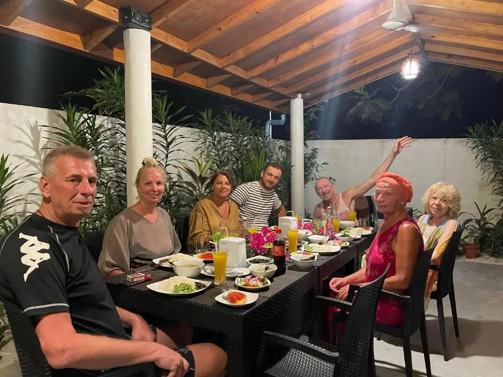 Атолл Алиф-Алиф: Thoddoo Beach Holiday Inn