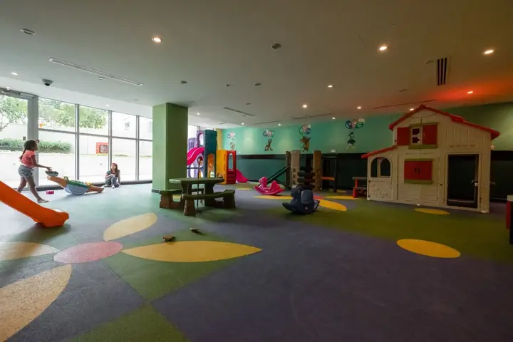Дубай: GuestReady - Burj Residence