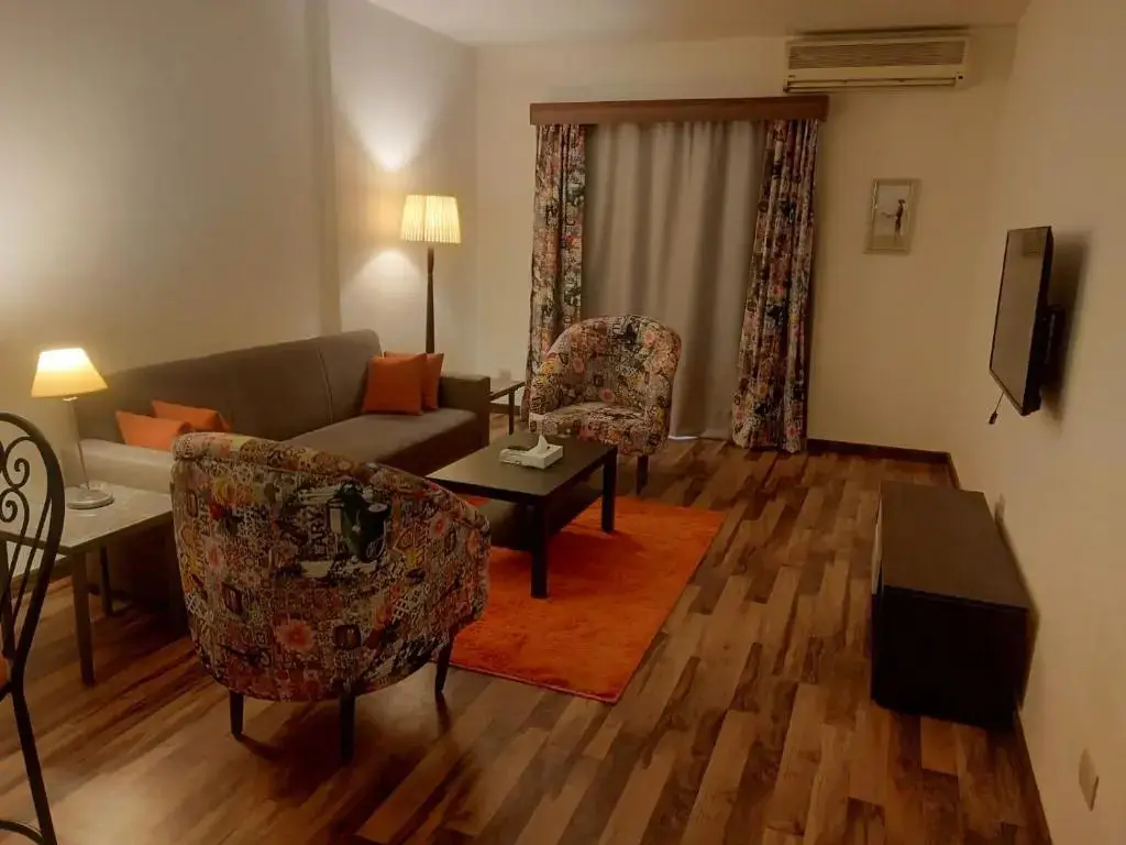 Каир: Golden Carven Hotel