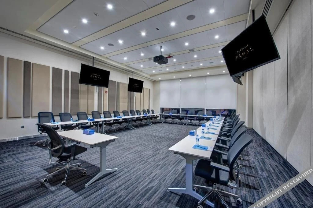 Аль-Рувайс: Remal Hotel Al Dhannah