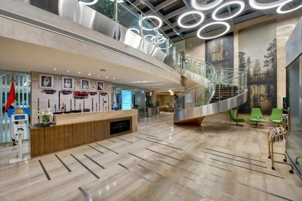 Аль-Рувайс: Remal Hotel Al Dhannah