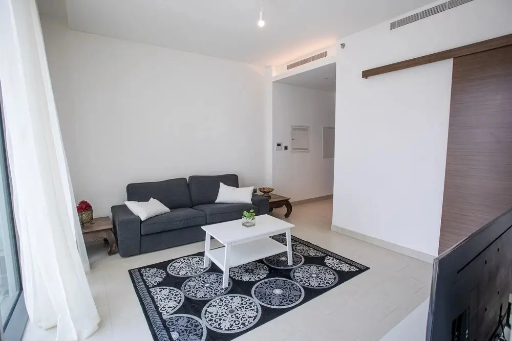 Дубай: Luxury Studio Apartment at Sobha Hartland