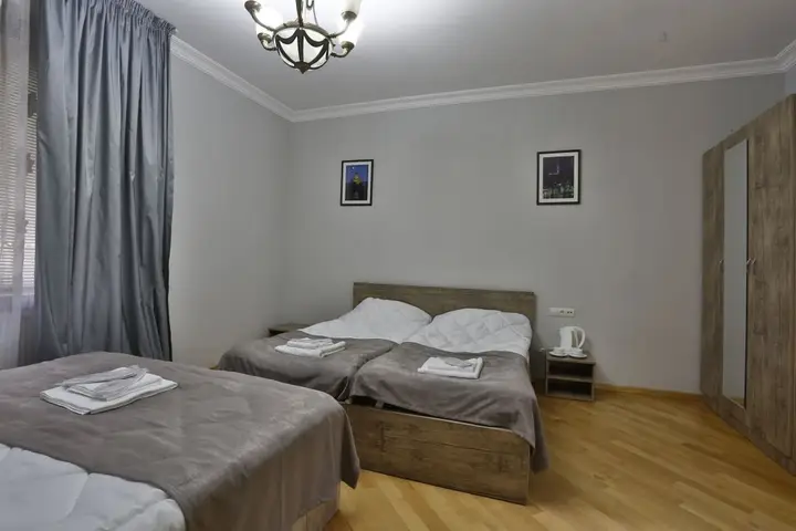 Тбилиси: Hotel Kandelaki Tbilisi