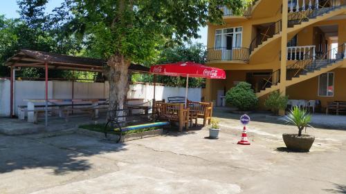 Кобулети: Anri Hostel