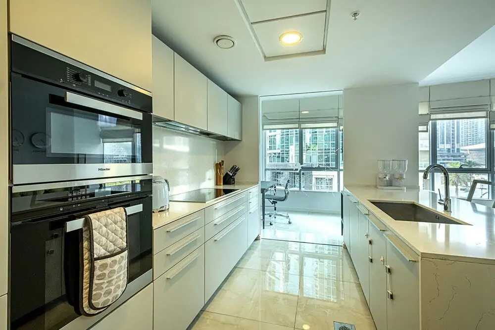 Дубай: Gorgeous 3 bed at Burj Residences