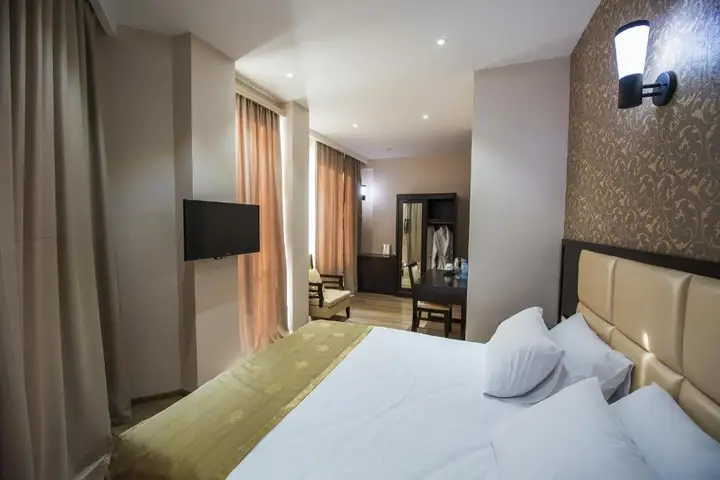 Тбилиси: Hotel Tbilisi Inn Mimino