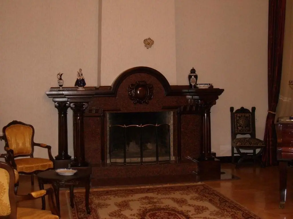 Тбилиси: Royal Apartment In The Center Of Tbilisi On Rustaveli Avenue