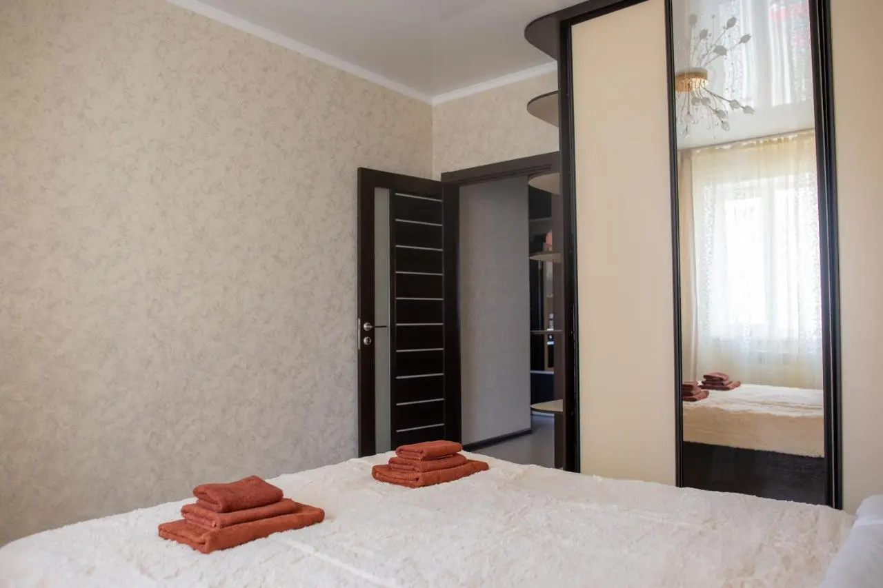 Ставрополь: Уютная квартира для большой компании - Cozy apartment for a large company, 6 спальных мест