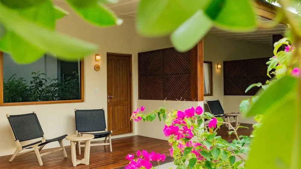 Манду: Курортный Отель Fiyavalhu Resort Maldives