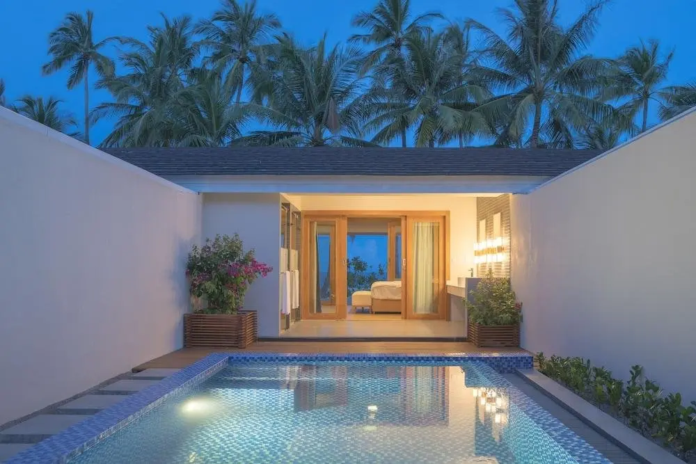 Манду: Курортный Отель Fiyavalhu Resort Maldives