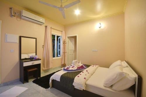 Атолл Алиф-Алиф: Ukulhas Stay