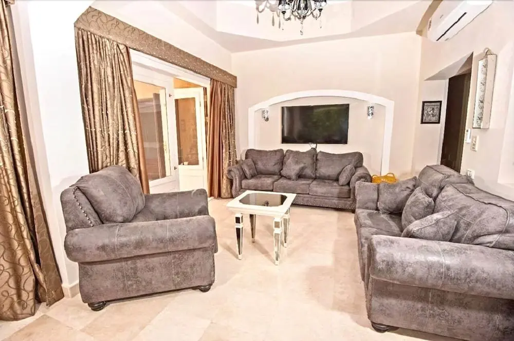 Эль-Гуна: Elegant Villa in El Gouna with Pool - Sabina Y 140