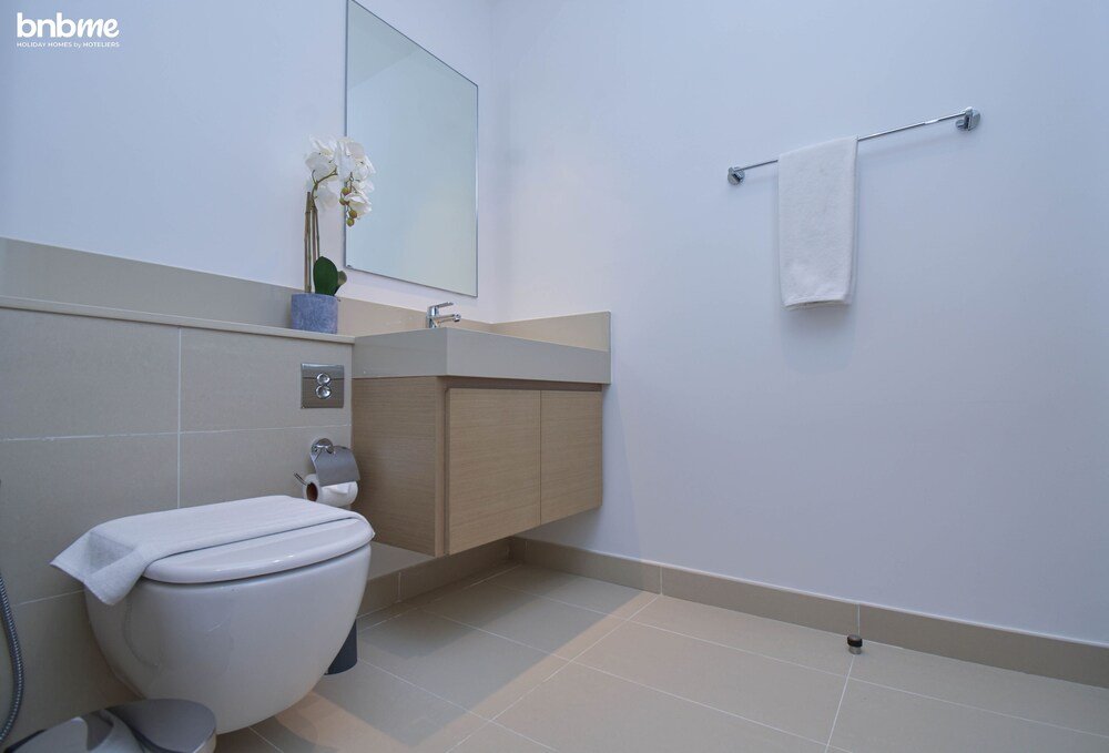 Дубай: 3B-Creek Horizon - 2807 by bnbme homes