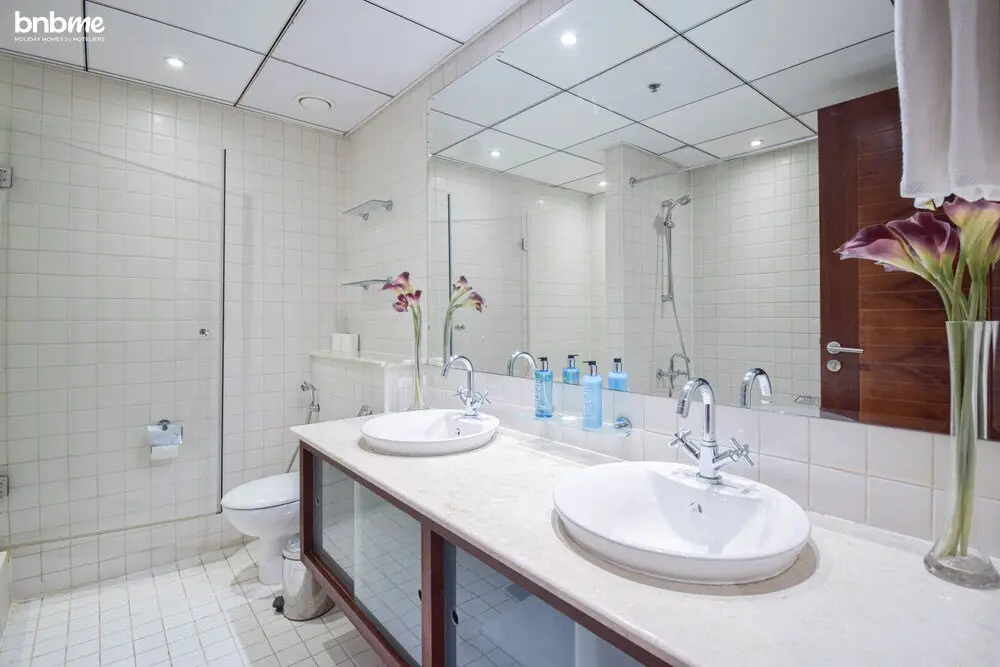 Дубай: 2B- Al Sahab 2 - 2806 by bnbme homes