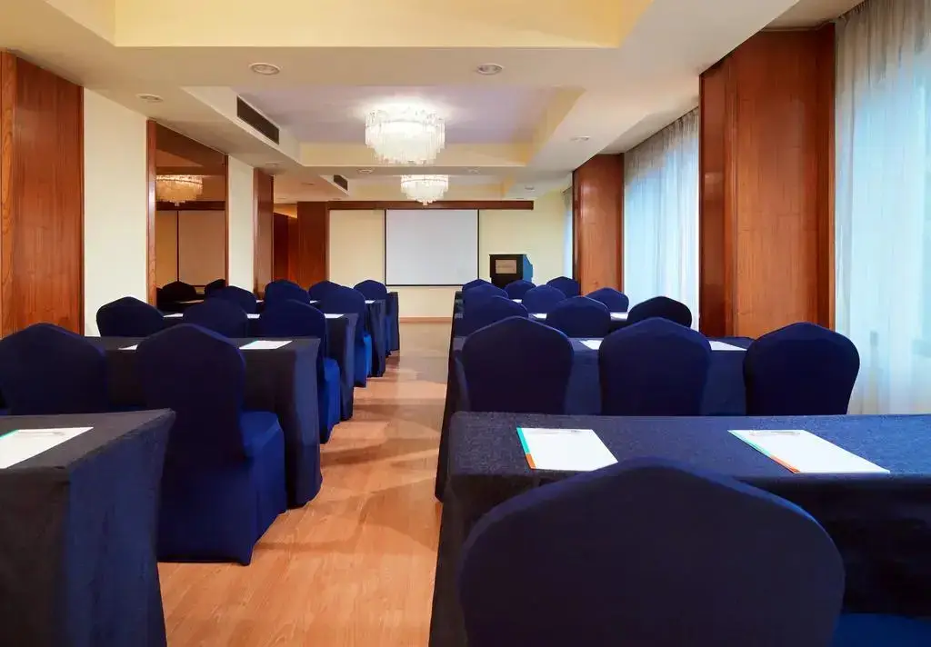 Каир: Le Meridien Heliopolis