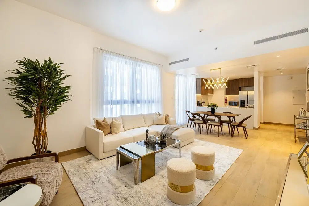 Дубай: Spacious 2BR La Cote B3 Port De La Mer