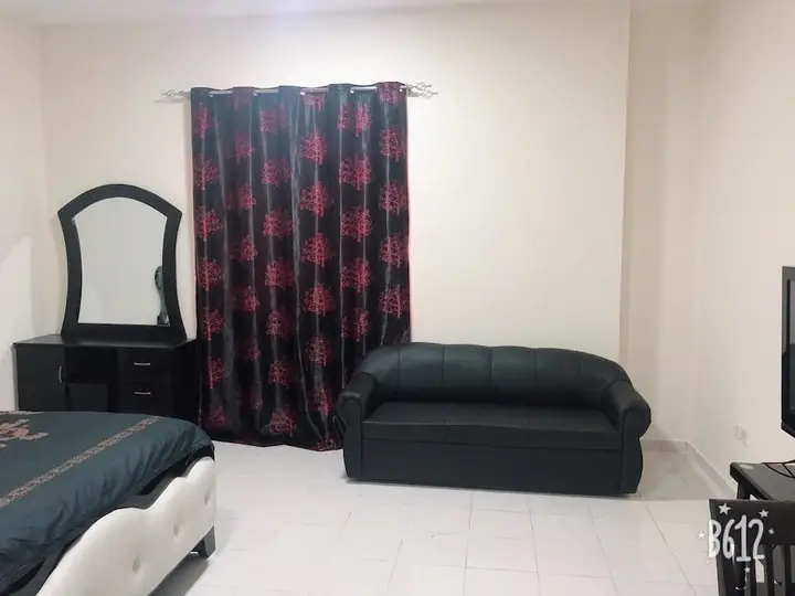Дубай: Furnished Studio For Holiday Homes