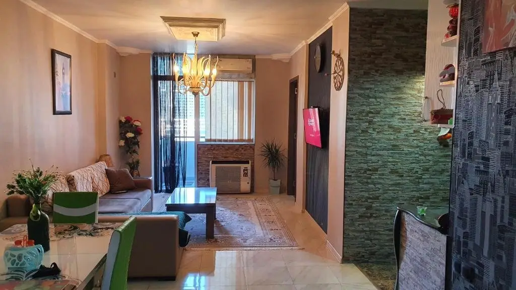 Батуми: Pirosmani Apartment 16 App 101
