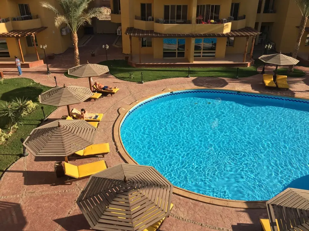 Pool View Apart At British Resort 221 — фото 1