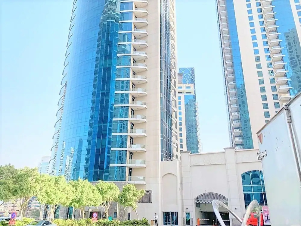 Stunning 2 bed Balcony Marina View Dubai — фото 1