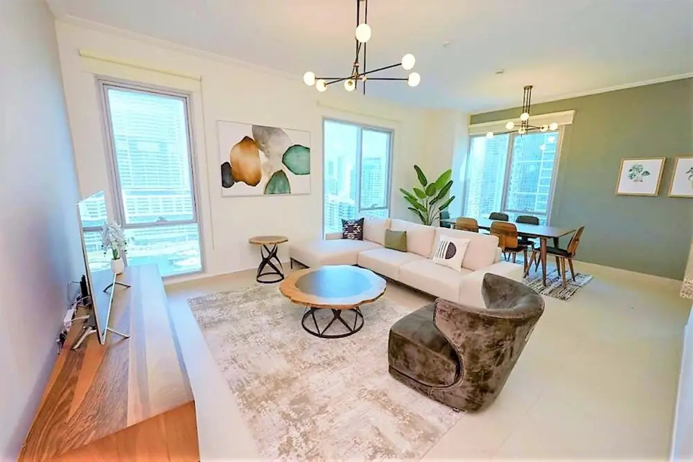 Дубай: Stunning 2 bed Balcony Marina View Dubai