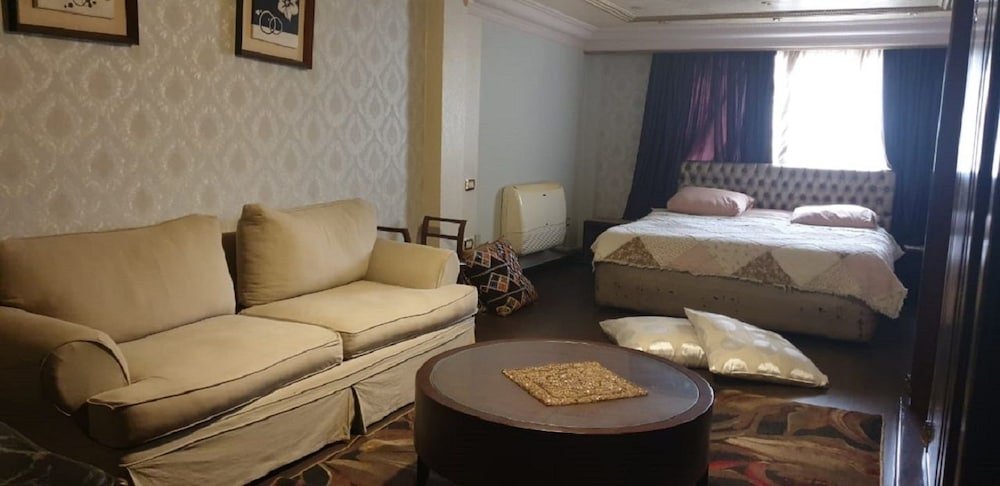Гиза: Shehab royal apartment