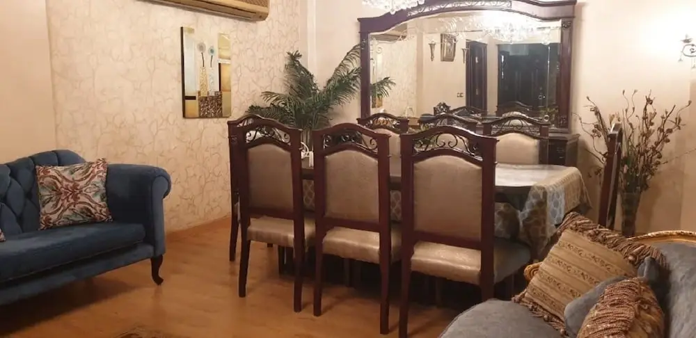 Гиза: Shehab royal apartment