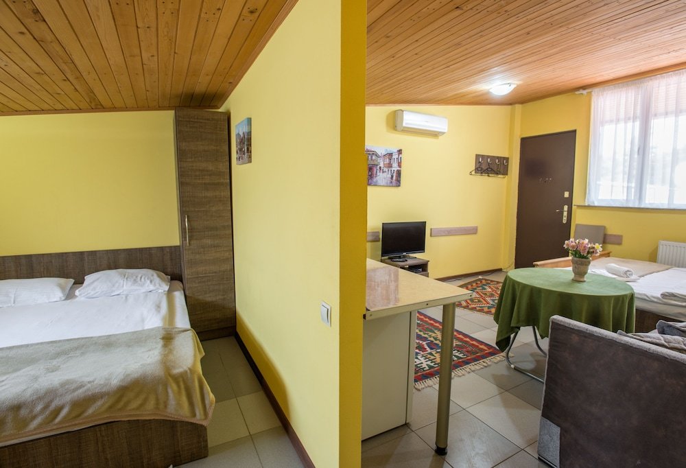 Тбилиси: Accent Hotel