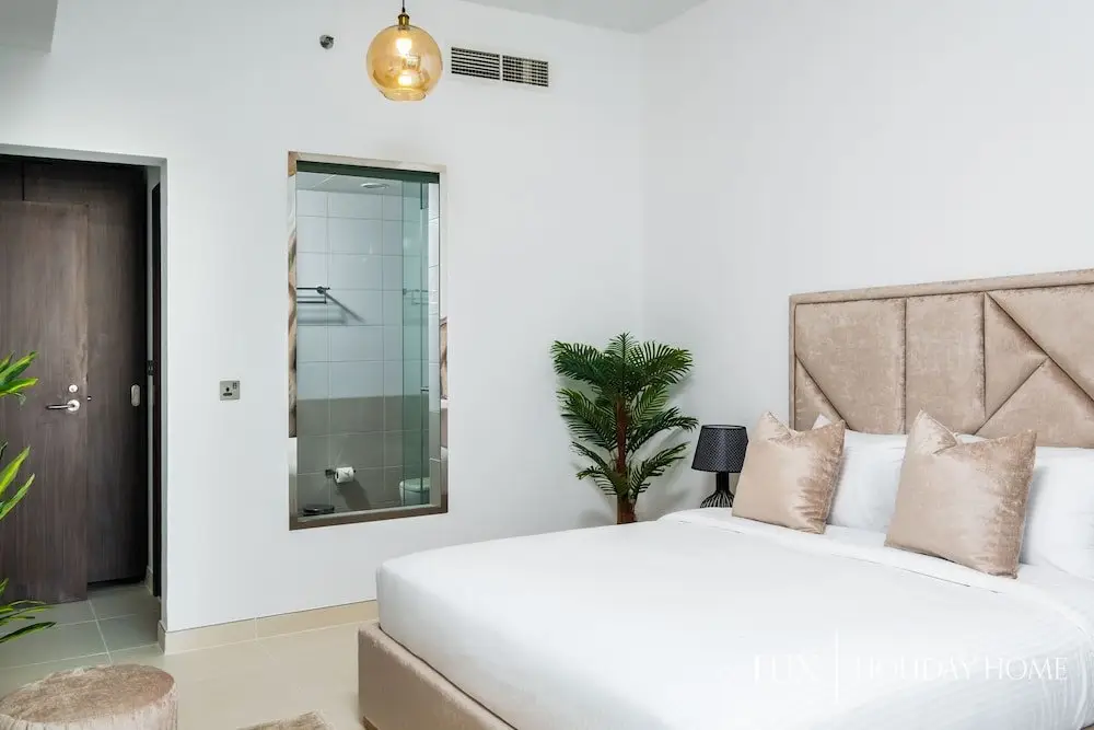 Дубай: Azure Residence by LUX Holiday Home