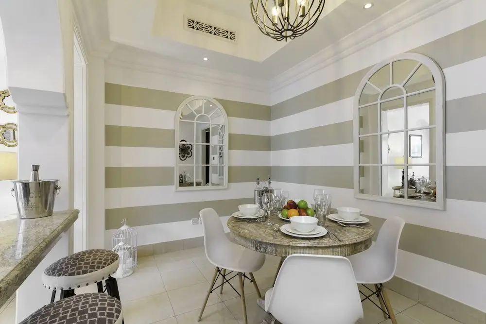 Дубай: Burj Khalifa Community by Maison Privee