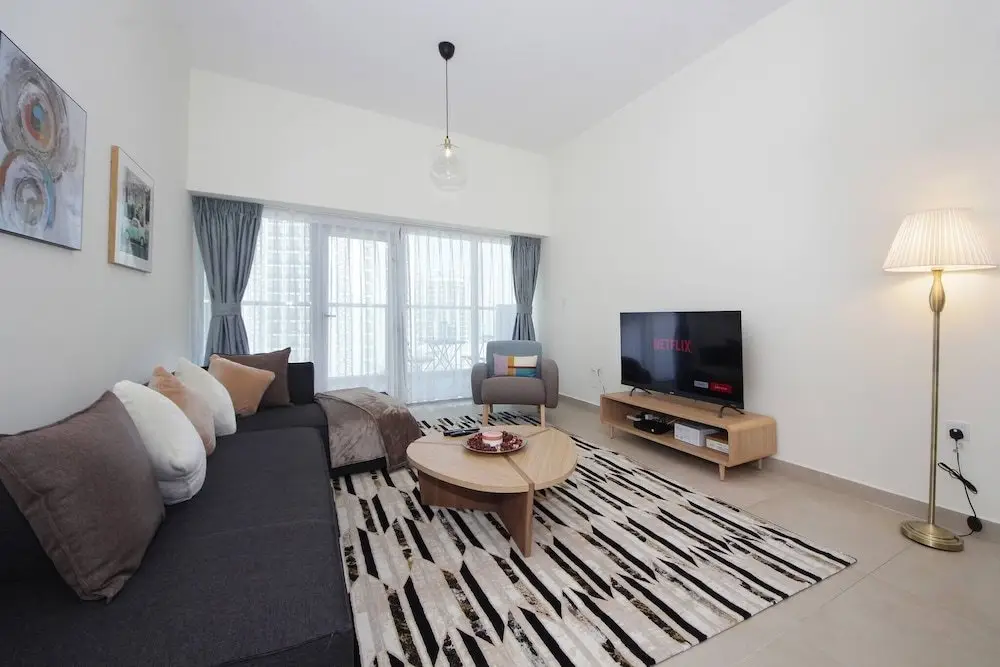 Дубай: Amazing Shaista 1 Bhk Apartment