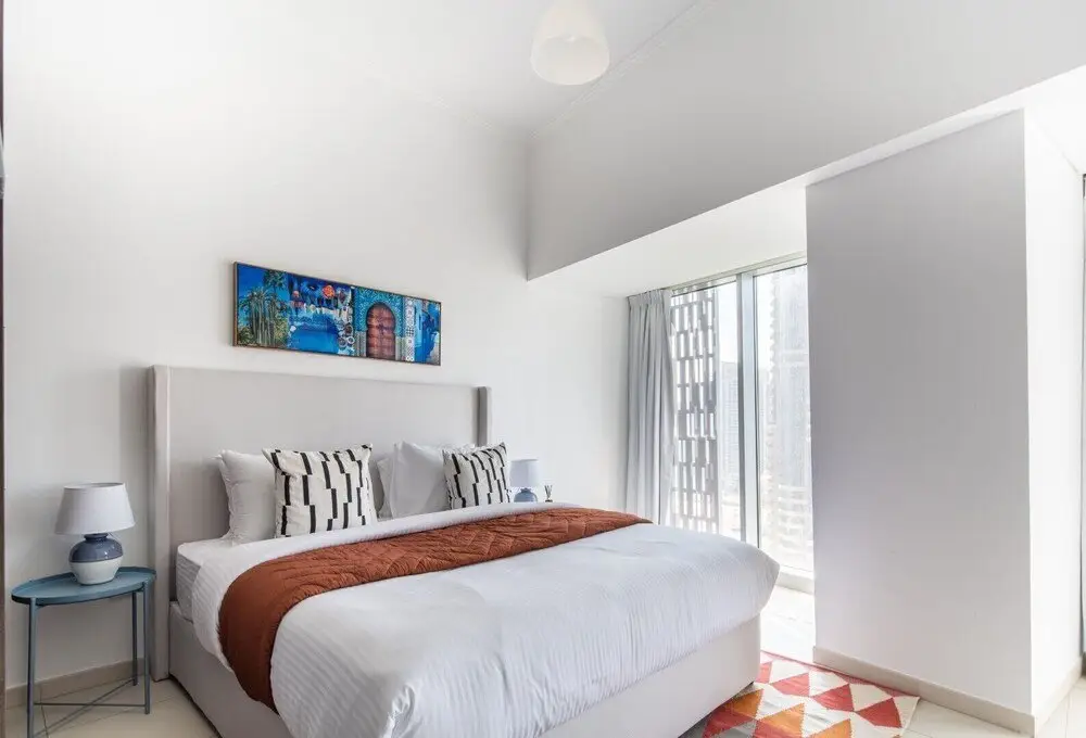 Дубай: Supreme 2BR Apartment - Cosmopolitan Living in Dubai Marina!