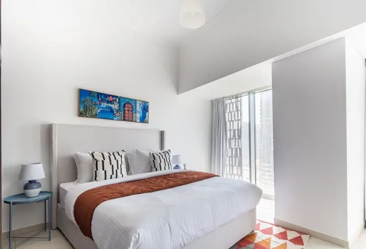Дубай: Supreme 2BR Apartment - Cosmopolitan Living in Dubai Marina!