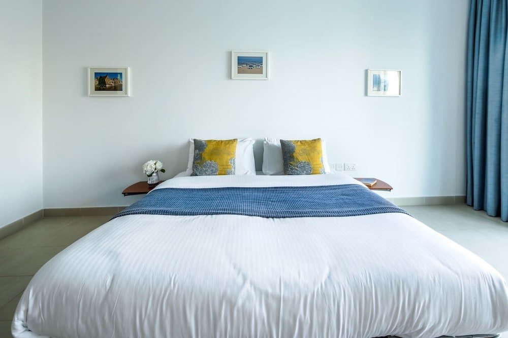 Дубай: Top-notch 2BR With Magical Marina Views!