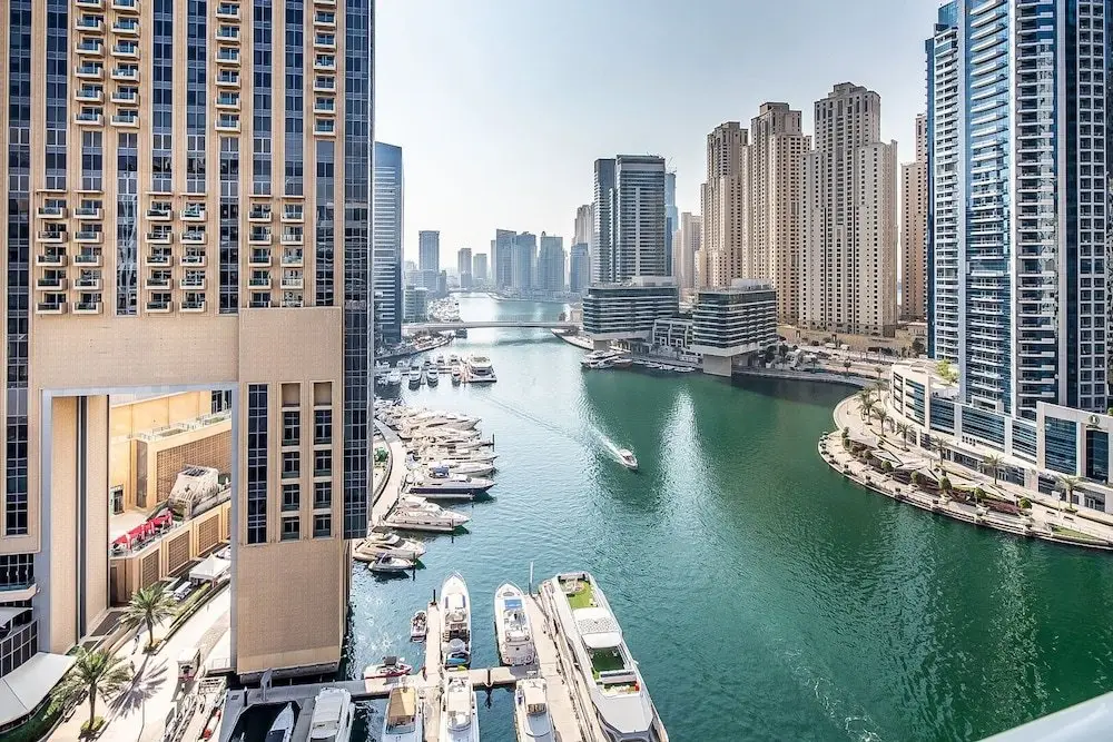 Warm & Spacious 2BR in The Famous Dubai Marina — фото 1