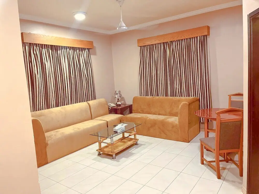 Шарджа: Al Ghadeer Hotel Apartment