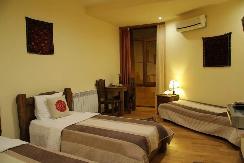 Ереван: Silk Road Hotel