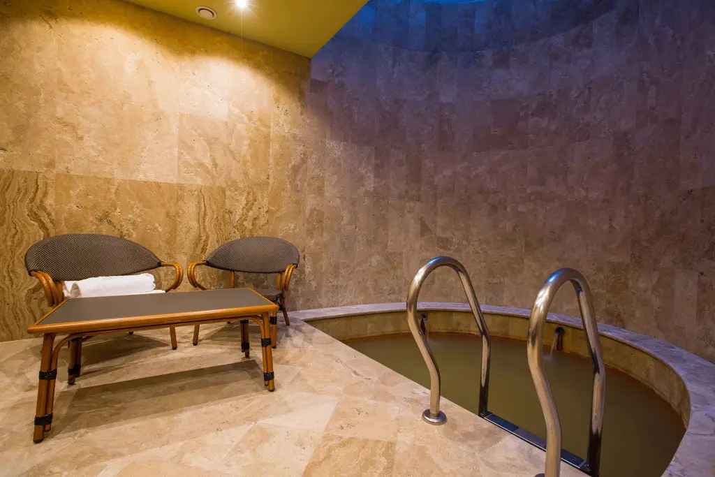 Анкаван: Отель Nairi SPA Resorts