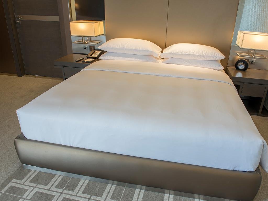 Дубай: Hyatt Regency Dubai Creek Heights Residences