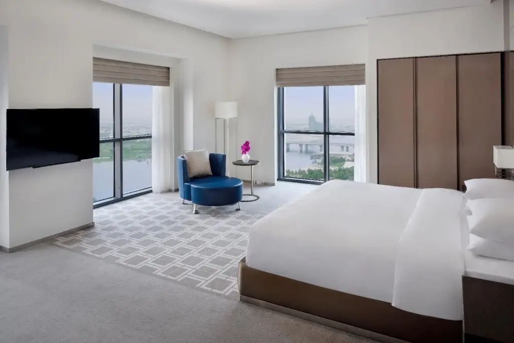 Дубай: Hyatt Regency Dubai Creek Heights Residences