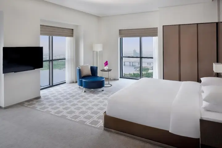 Дубай: Hyatt Regency Dubai Creek Heights Residences