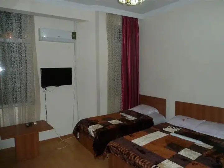 Батуми: Hotel Lada Palas