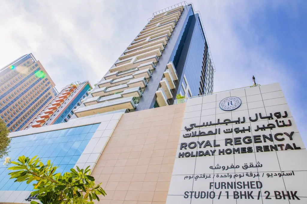 Дубай: Royal Regency Suites Marina