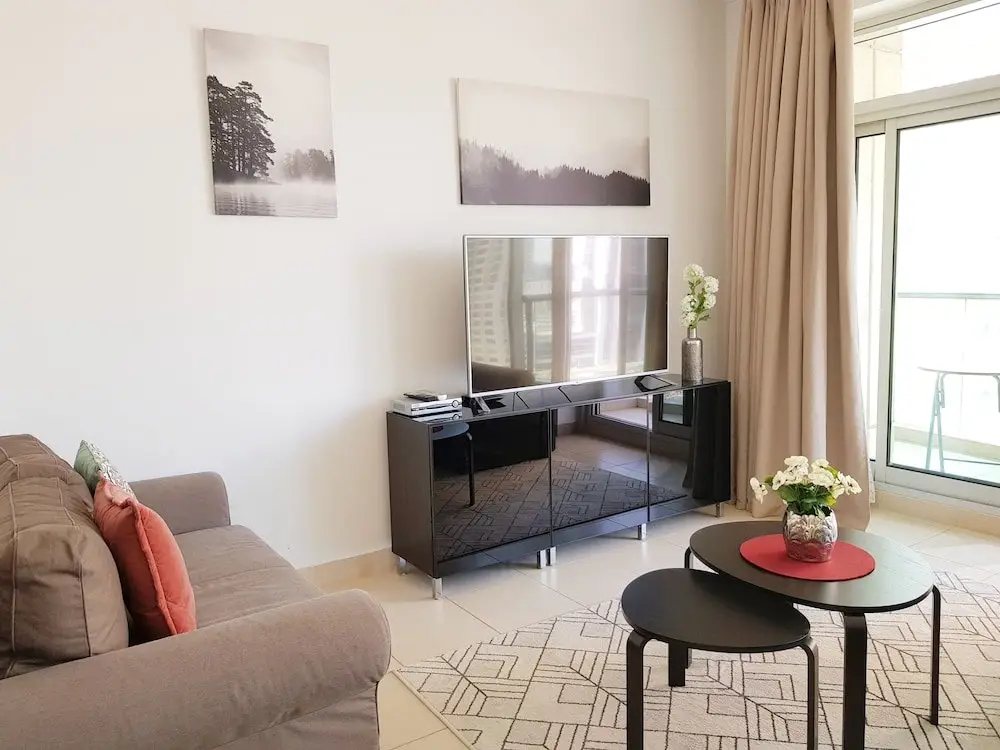 Luton Vacation Home Burj Views — фото 1