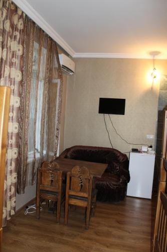 Тбилиси: Anielene Hostel