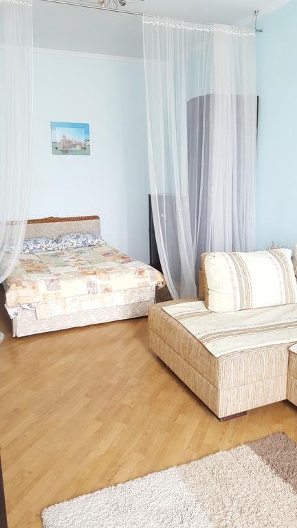 Apartamenti na Nezavisimosti 53 — фото 1