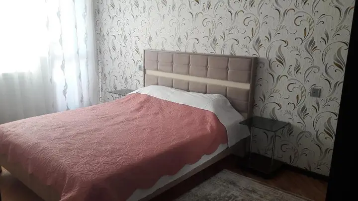 Баку: emerald palace